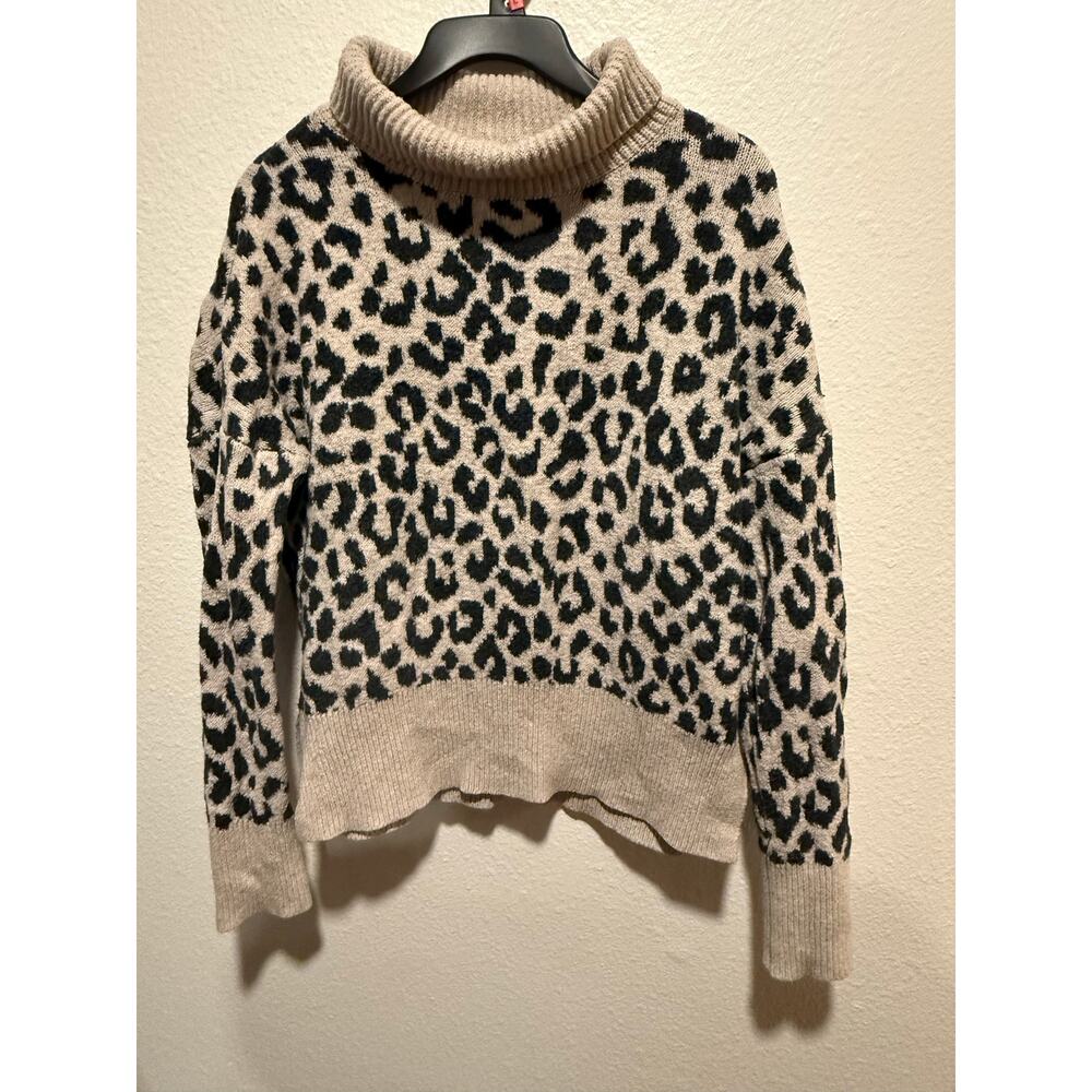 Yes lola leopard print turtle neck sweater size M